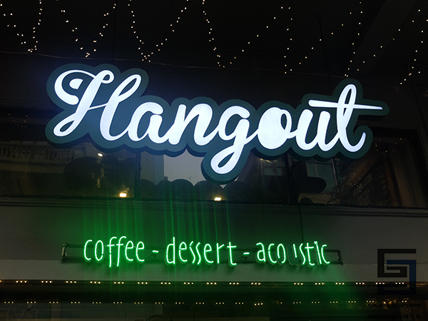 Cafe hangout1